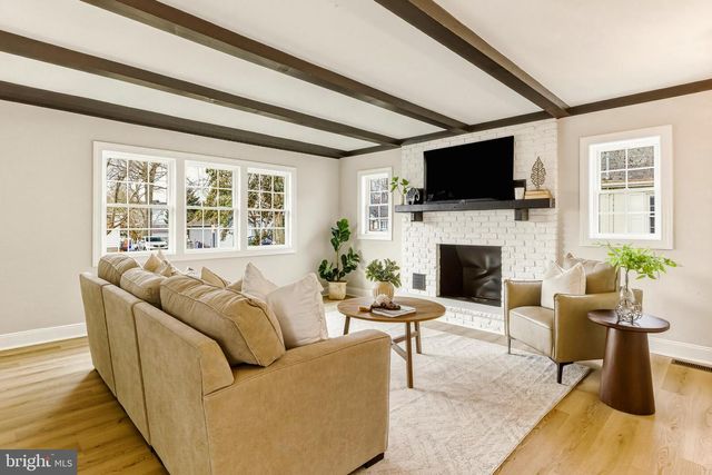 326 LIBERTY AVE, Mount Ephraim, NJ 08059