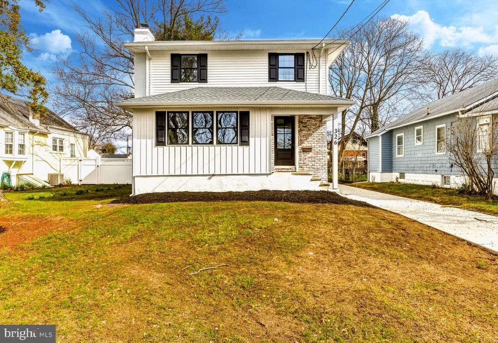 326 LIBERTY AVE, Mount Ephraim, NJ 08059
