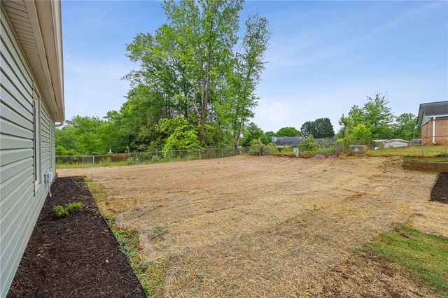 607 Sumter Street, Greenville, SC 29617