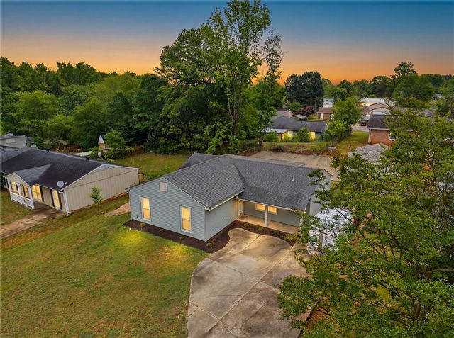 607 Sumter Street, Greenville, SC 29617