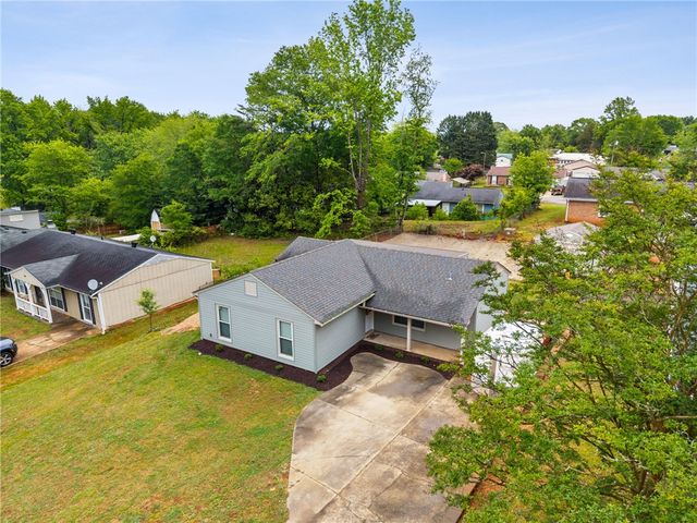 607 Sumter Street, Greenville, SC 29617