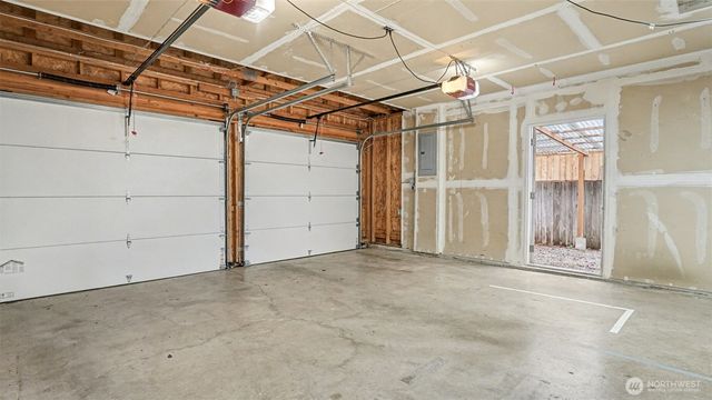 12606 SE 265th Place, Kent, WA 98030