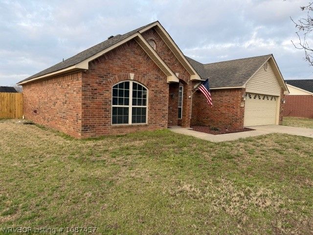 1229 Madeleine Court, Greenwood, AR 72936