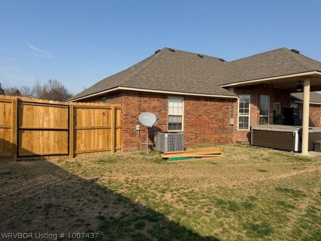 1229 Madeleine Court, Greenwood, AR 72936