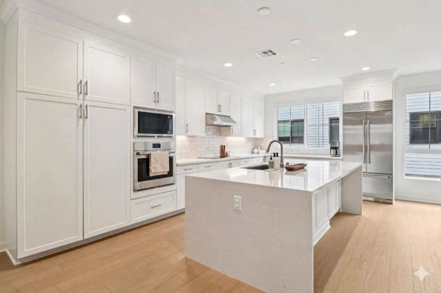 2536 Broom Lane, Carlsbad, CA 92008