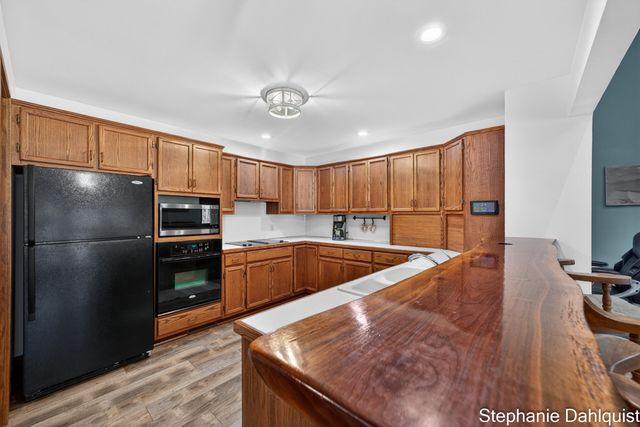 848 Scenic Drive, Muskegon, MI 49445