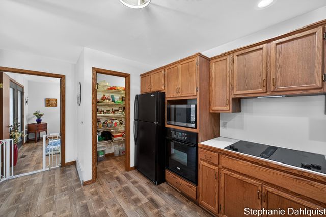 848 Scenic Drive, Muskegon, MI 49445