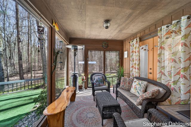 848 Scenic Drive, Muskegon, MI 49445