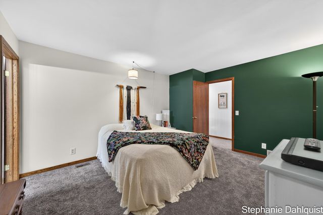 848 Scenic Drive, Muskegon, MI 49445