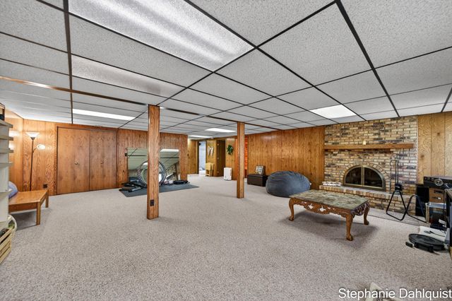 848 Scenic Drive, Muskegon, MI 49445