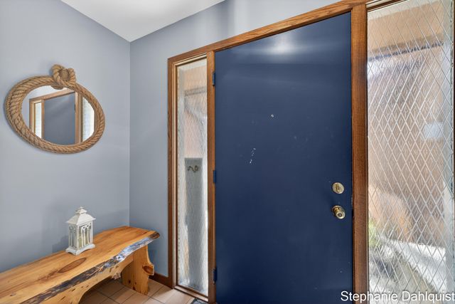 848 Scenic Drive, Muskegon, MI 49445