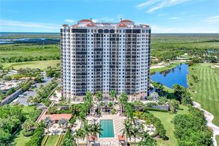 1060 Borhese LN # 2001, Naples, FL 34114