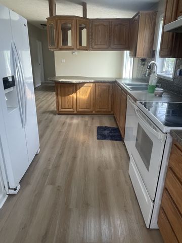 105 Southpark Cir, Gallatin, TN 37066