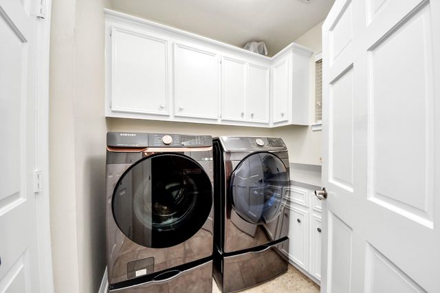 18203 Knotty Green Drive, Houston, TX 77084