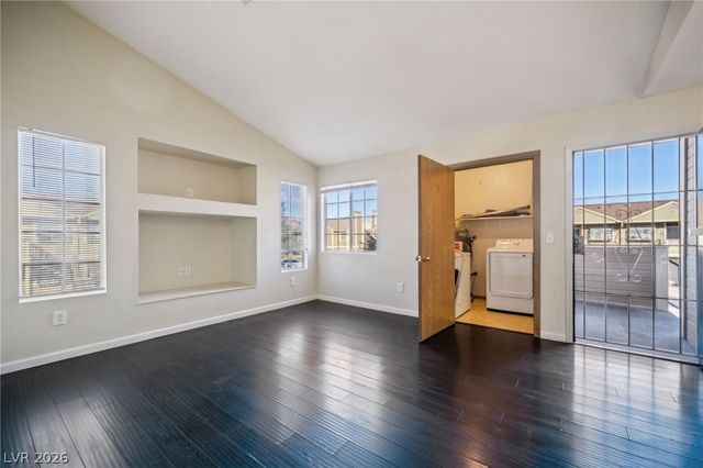 2654 Bryandouglas Drive D, Las Vegas, NV 89121