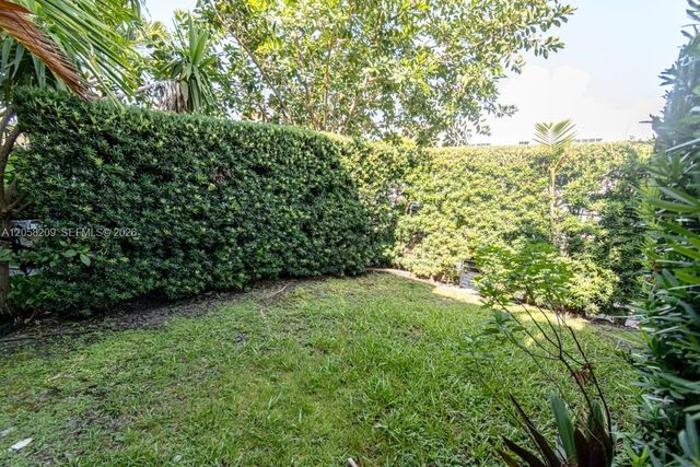 3917 N Meridian Avenue 101, Miami Beach, FL 33140