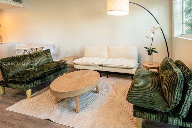 3917 N Meridian Avenue 101, Miami Beach, FL 33140