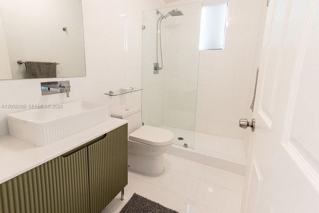 3917 N Meridian Avenue 101, Miami Beach, FL 33140