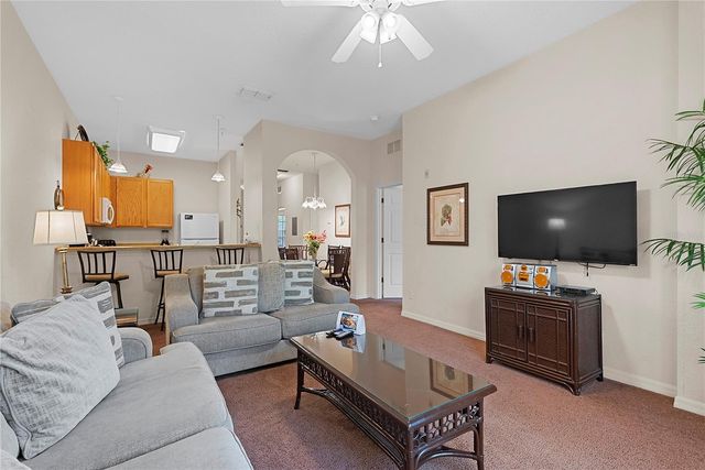 806 GRAN BAHAMA BOULEVARD 30806, Davenport, FL 33897