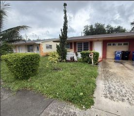 16980 N MIAMI Avenue, North Miami Beach, FL 33169