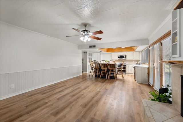 7520 Weatherwood Court, Fort Worth, TX 76133
