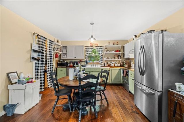 329 New Zion Road SW, Calhoun, GA 30701