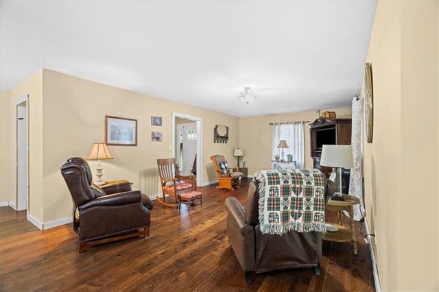 329 New Zion Road SW, Calhoun, GA 30701