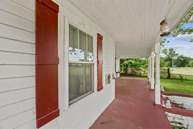329 New Zion Road SW, Calhoun, GA 30701