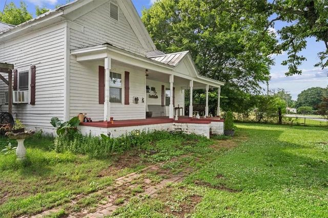 329 New Zion Road SW, Calhoun, GA 30701
