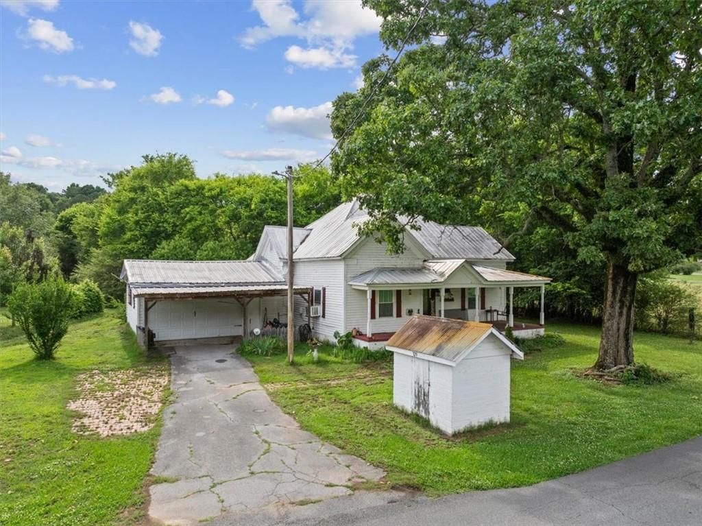 329 New Zion Road SW, Calhoun, GA 30701