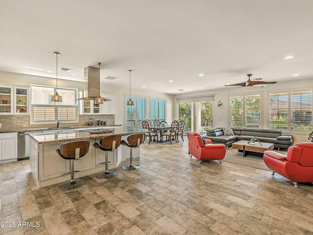 36168 N STONEWARE Drive, Queen Creek, AZ 85140