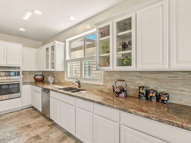 36168 N STONEWARE Drive, Queen Creek, AZ 85140