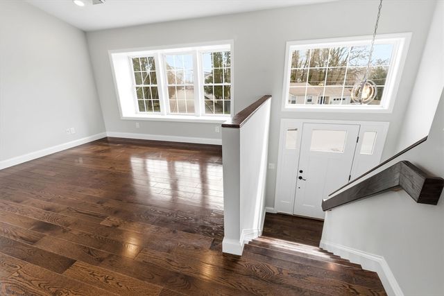 29 Calumet, Johnston, RI 02919