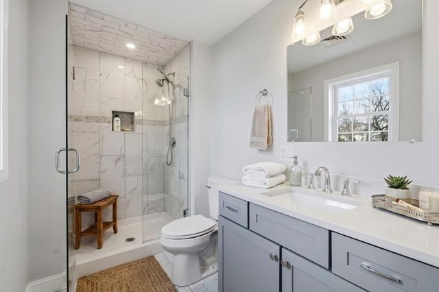 29 Calumet, Johnston, RI 02919