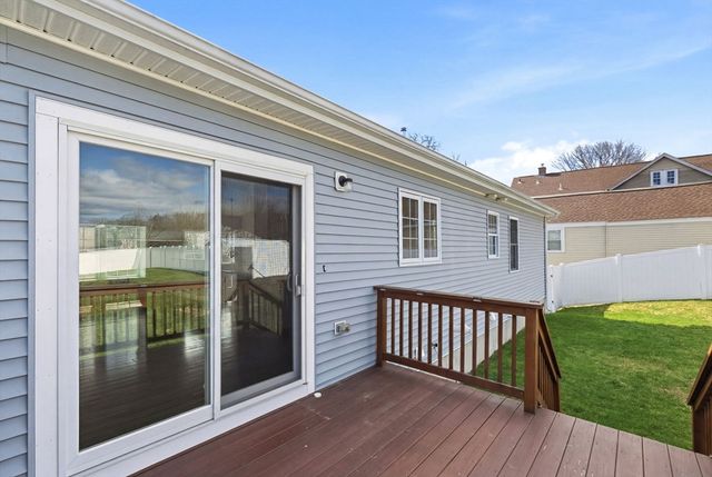 29 Calumet, Johnston, RI 02919