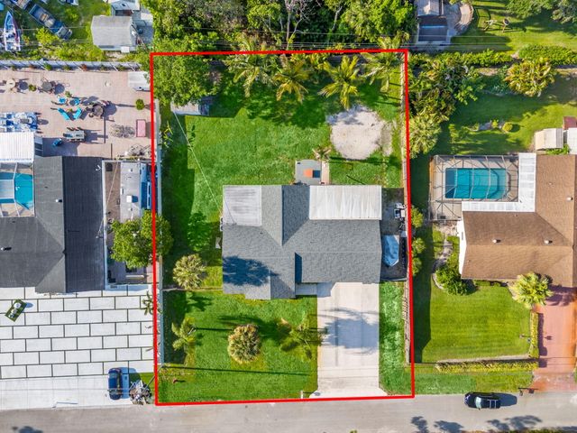 6537 Monmouth Road, West Palm Beach, FL 33413