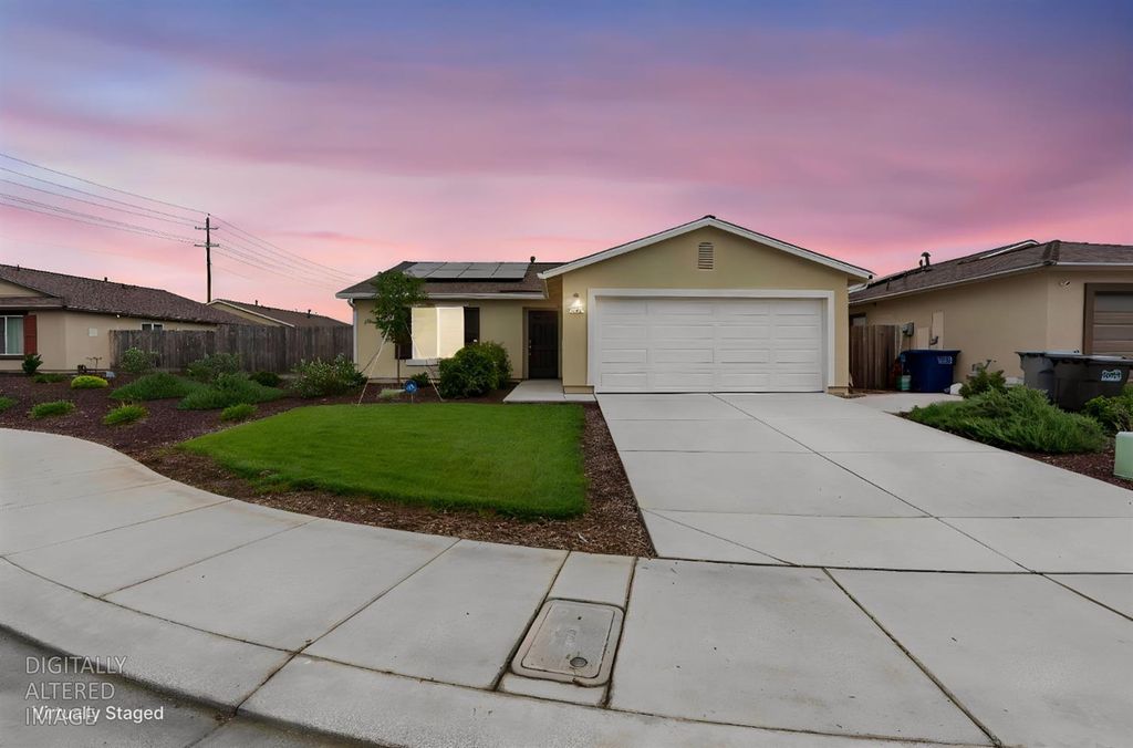 785 Dean Ct, Merced, CA 95341