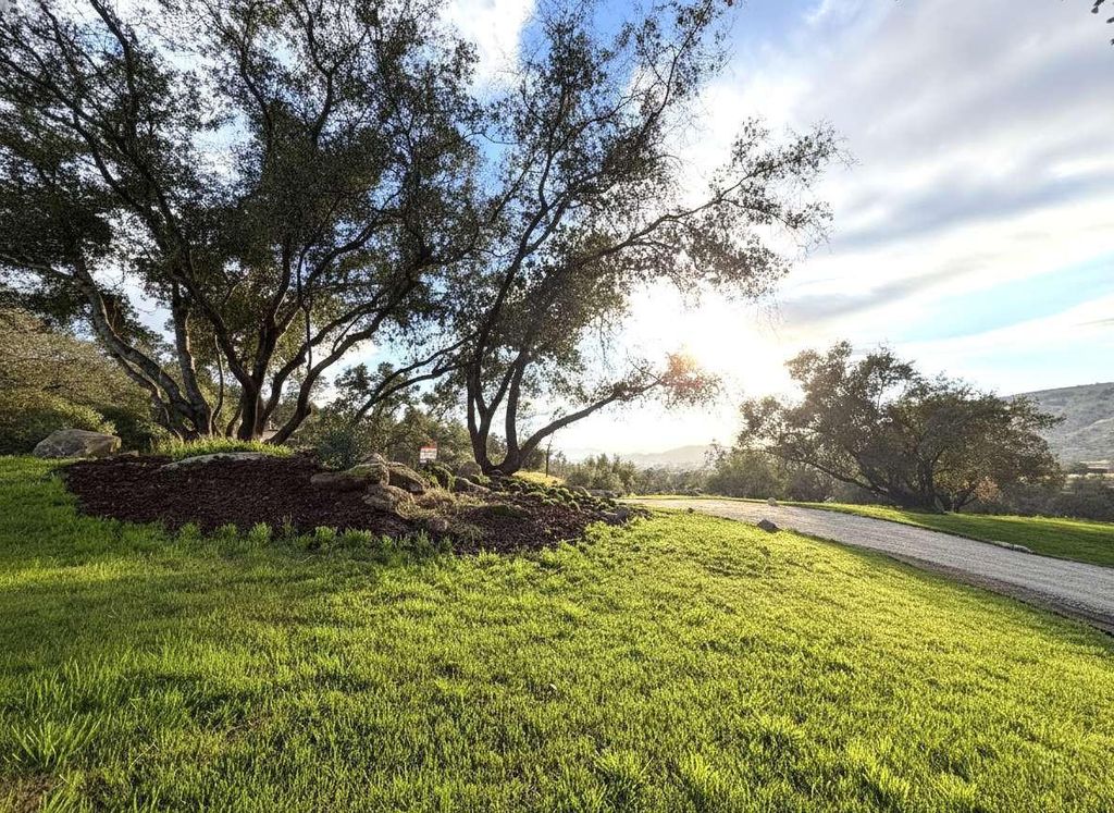 Image 49 of property listing at 23224 Granite Creek Lane, Clovis, CA 93619