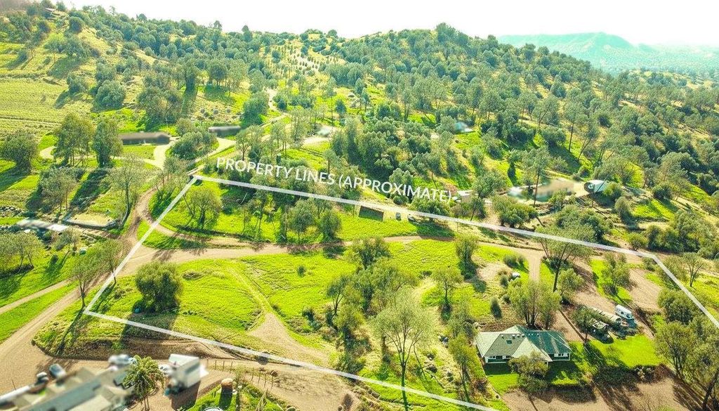 Image 6 of property listing at 23224 Granite Creek Lane, Clovis, CA 93619