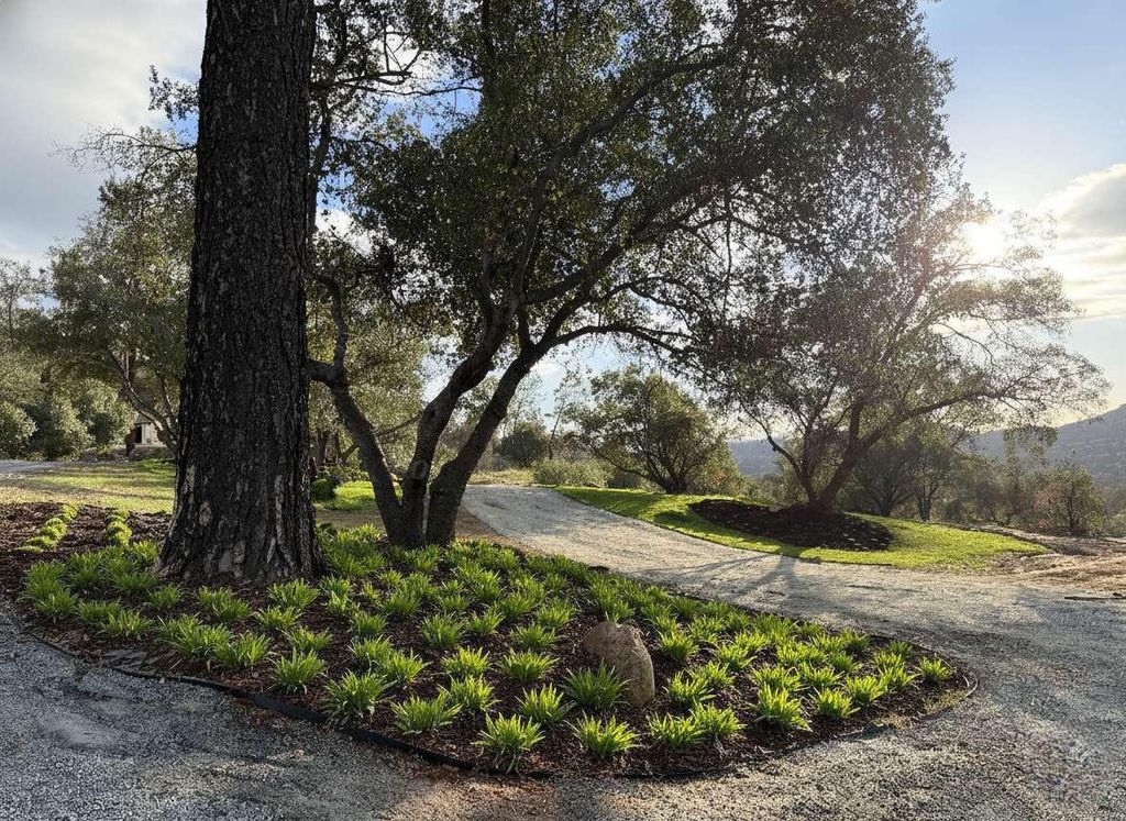 Image 61 of property listing at 23224 Granite Creek Lane, Clovis, CA 93619