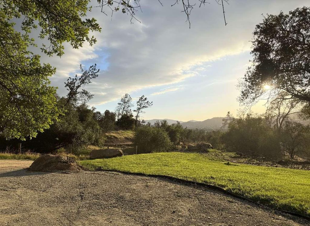 Image 66 of property listing at 23224 Granite Creek Lane, Clovis, CA 93619