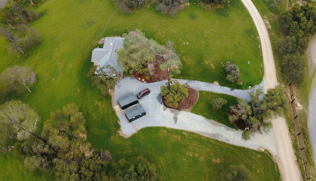 Image 76 of property listing at 23224 Granite Creek Lane, Clovis, CA 93619