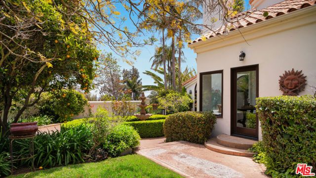 29675 Harvester Road, Malibu, CA 90265
