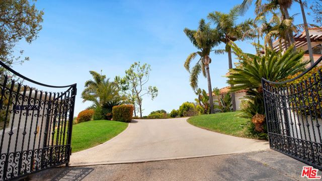 29675 Harvester Road, Malibu, CA 90265