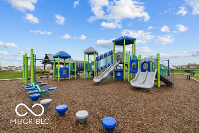 10008 Redwood Peak Lane, Indianapolis, IN 46259