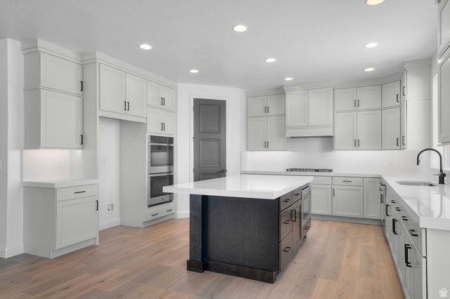 611 N BRIARWOOD LN, Lindon, UT 84042