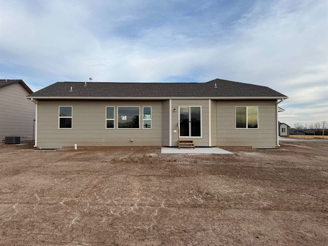 2361 S Saddle Cir, Wichita, KS 67235