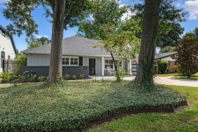 9605 Cedardale Drive, Houston, TX 77055