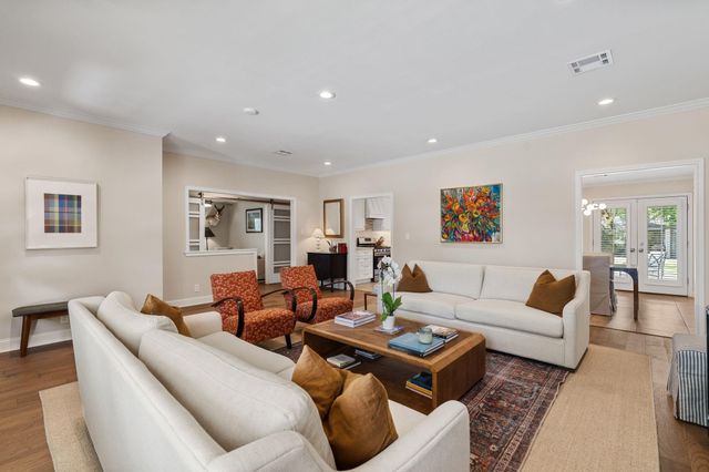 9605 Cedardale Drive, Houston, TX 77055