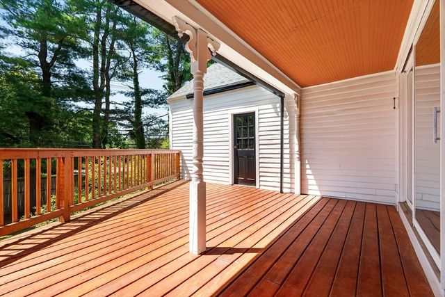11 Crescent St, Stow, MA 01175